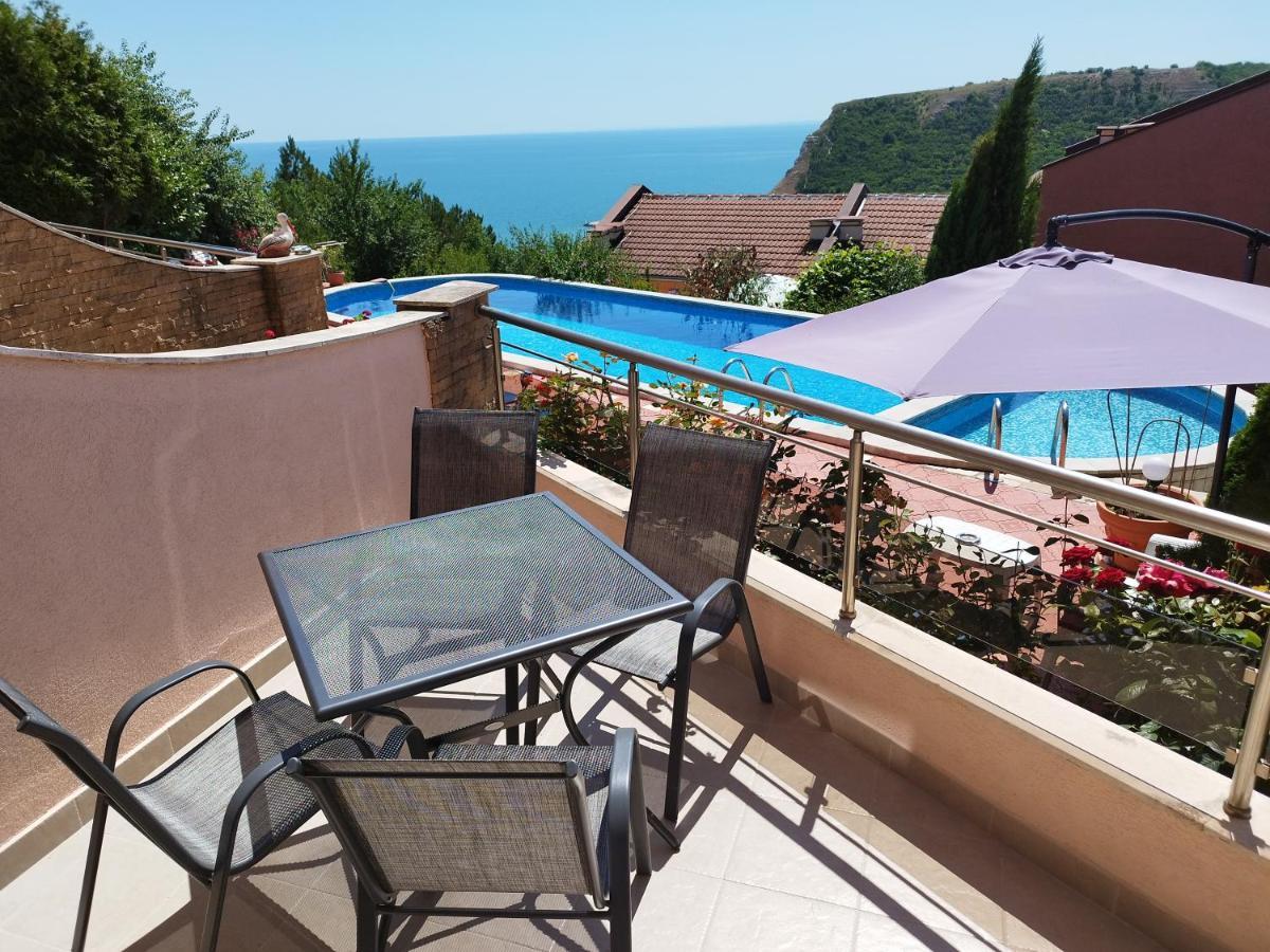 Green, Quiet And Beautiful 1 Apartment Kavarna ภายนอก รูปภาพ