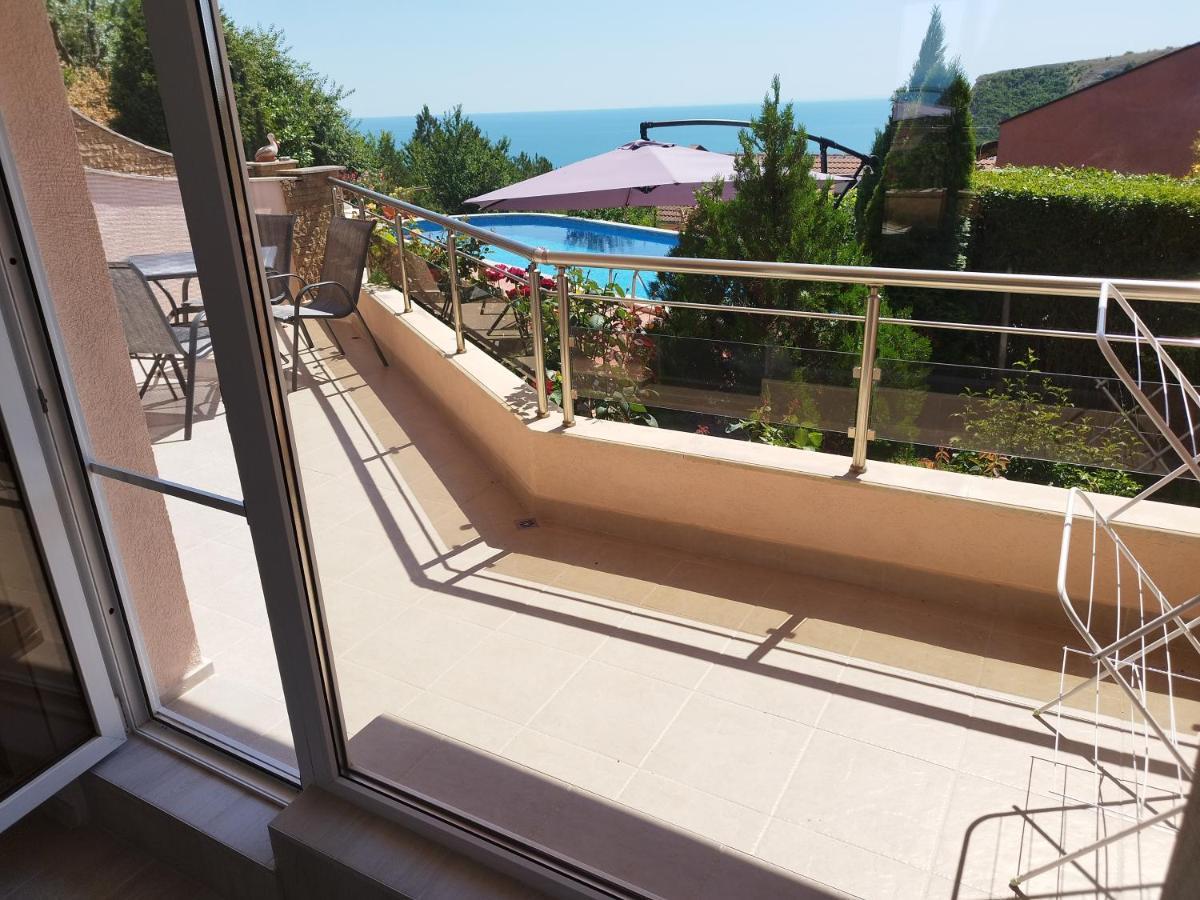 Green, Quiet And Beautiful 1 Apartment Kavarna ภายนอก รูปภาพ