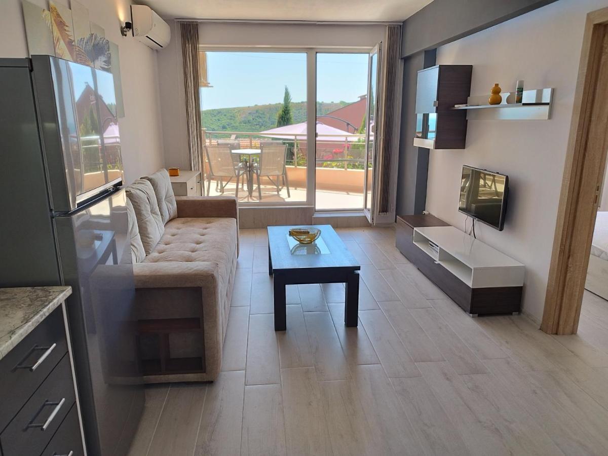Green, Quiet And Beautiful 1 Apartment Kavarna ภายนอก รูปภาพ