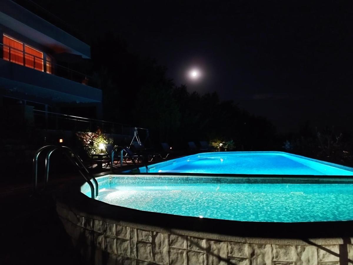 Green, Quiet And Beautiful 1 Apartment Kavarna ภายนอก รูปภาพ